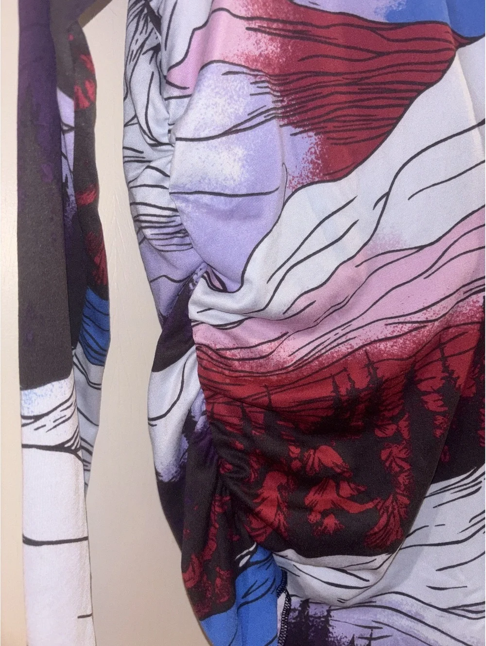 FP Movement Long Sleeve Ruched Active Top Scenic Print Women’s Small NWT - Picture 5 of 7